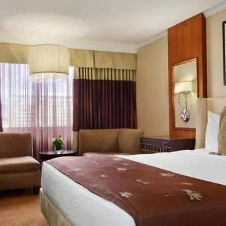 Harrahs Hotel Reno-3